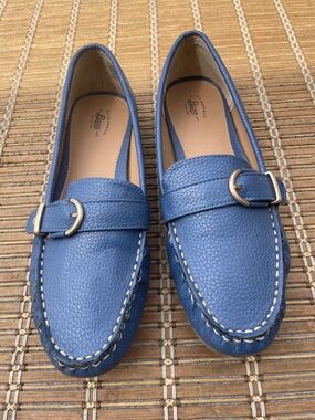 Bass Betsy Blue Loafer Sz 8.5